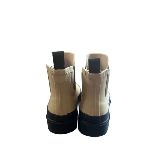 Black and Cream water Boots Size 6 - Picture 5 of 6